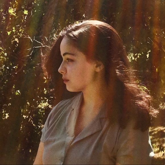 Meet your Posher, Tonya - Picture 1 of 1